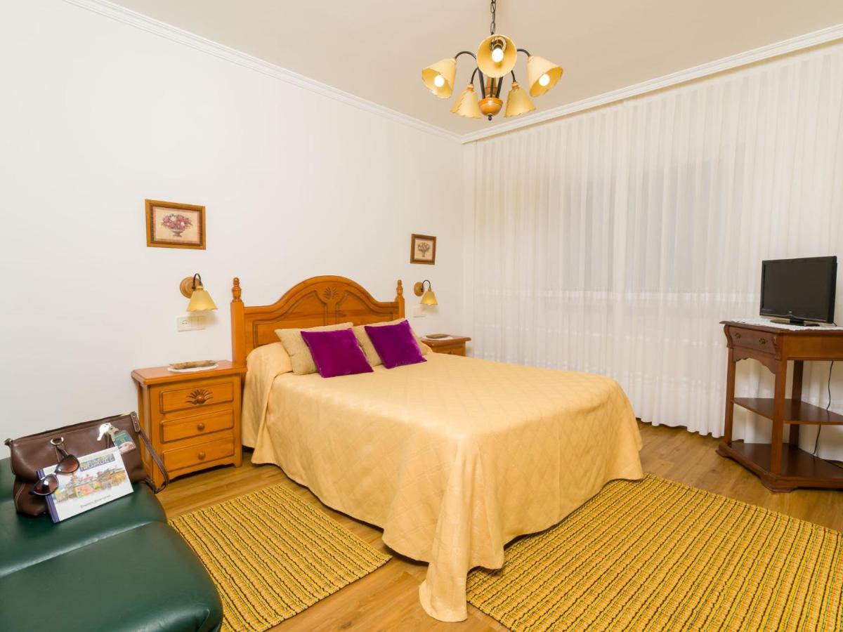 Alojamientos Garden Ribadeo Chambre photo